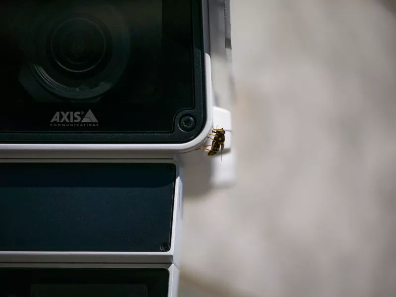 AXIS Q1656-DLE Radar-Video Fusion Camera | Axis Communications